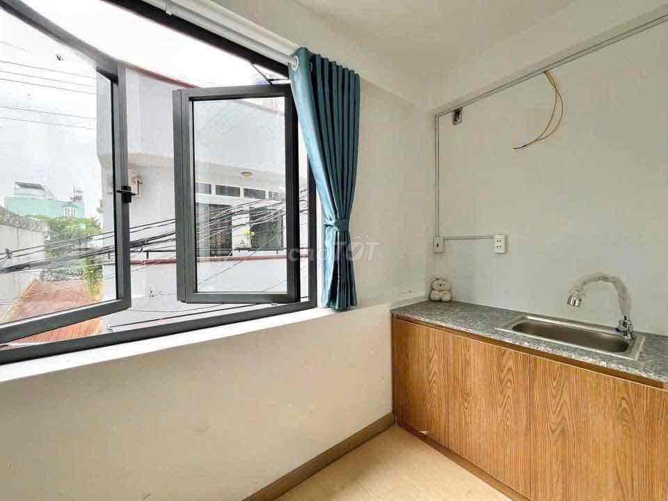 renting door studios - four elevators - now free