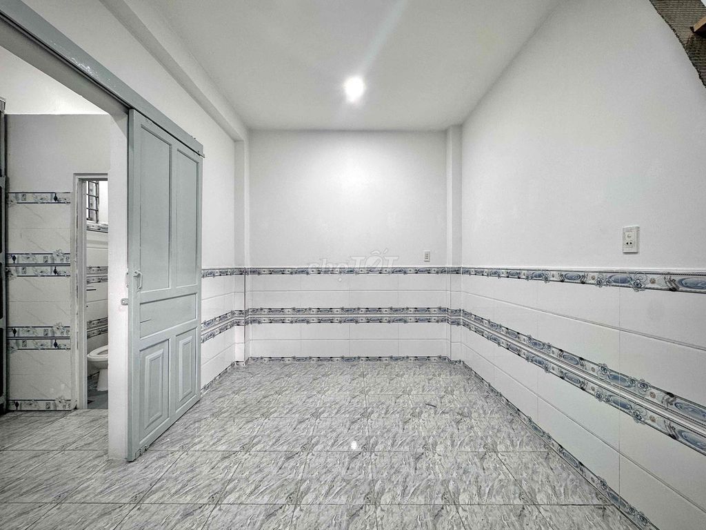 House is ground 1 . 1 . 1 . 1st floor double pool, Mã Lò super-scalp.
