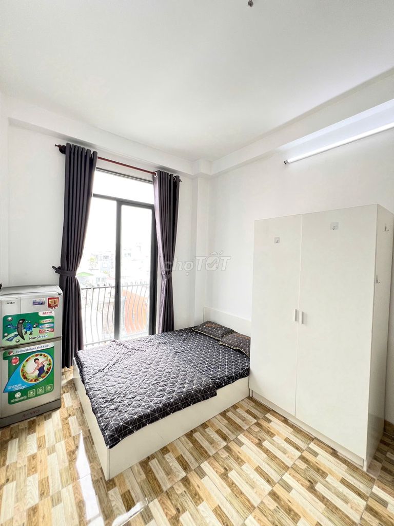 studio - balcony - full interior near hvhk cs 1