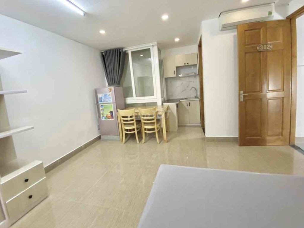 The entire interior suite is cheap.
