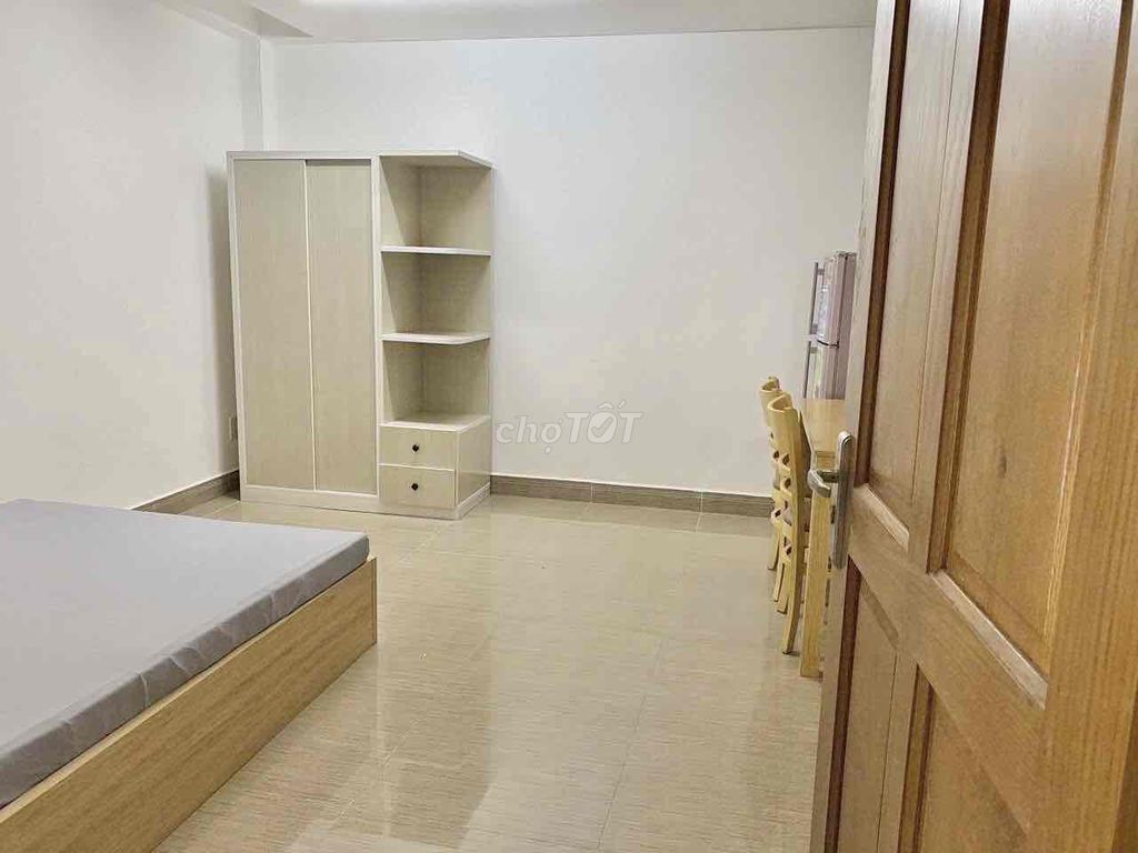 The entire interior suite is cheap.