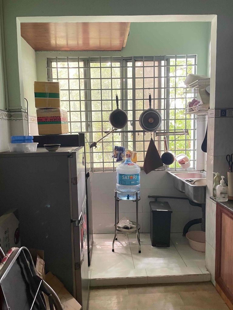 share room in two bedrooms - only for women