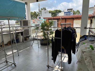 District 10, Ho Chi Minh City, needs a male in the mix.
