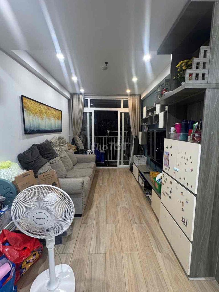 Two bedrooms. Two bedrooms. 80 meters. Full interior.