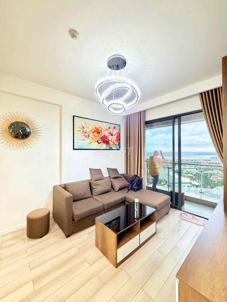 Well, we're going to rent a good deal of Vinhomes Grand Park District 9 just from 4 million.