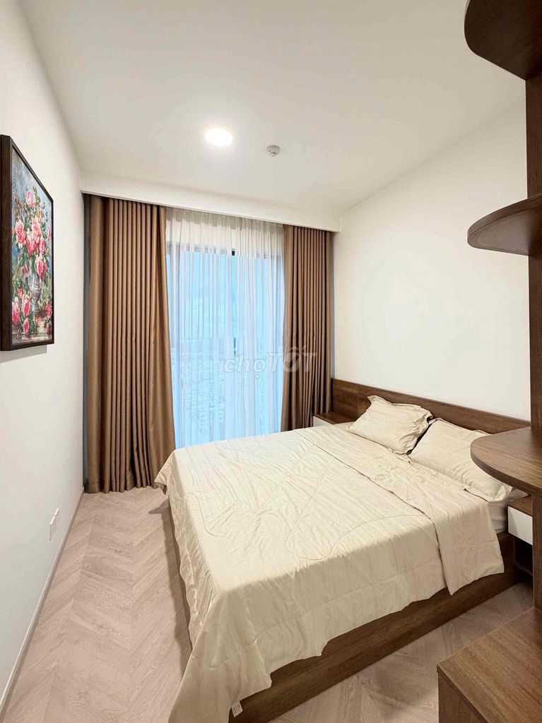 Well, we're going to rent a good deal of Vinhomes Grand Park District 9 just from 4 million.