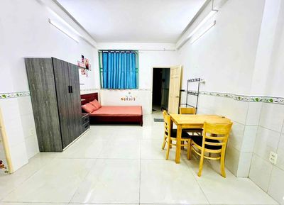 Give us Tân Bình service apartment-- Lads enough--Point High Minds!