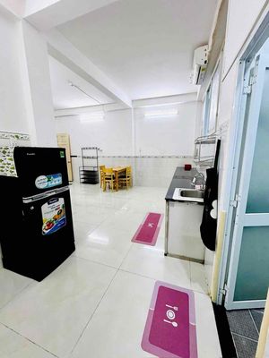 Give us Tân Bình service apartment-- Lads enough--Point High Minds!