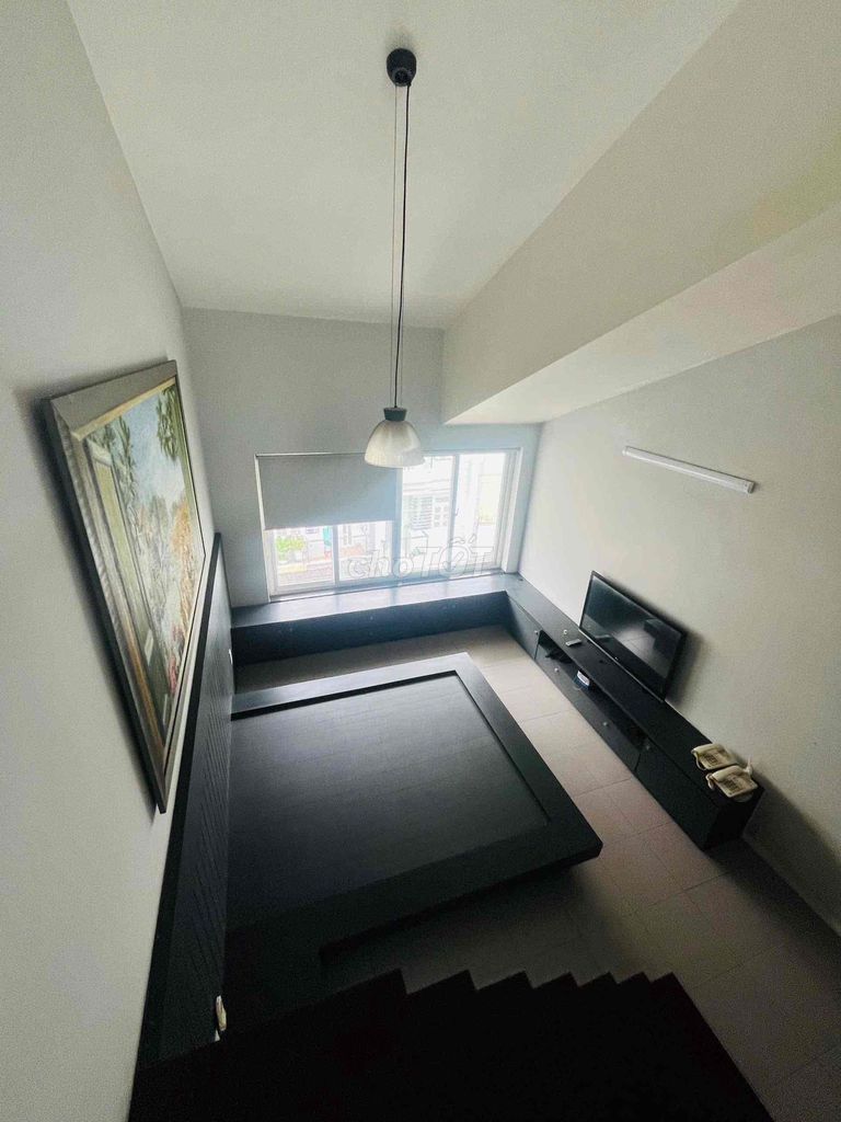 floor deformity - multiple sunlight balconies - area 4 22 meters, 3rd floor