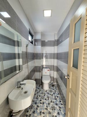 Mtb Lê Thiệt, near the High Went, 4 x 20 meters, 4 bedrooms, 4 toilets