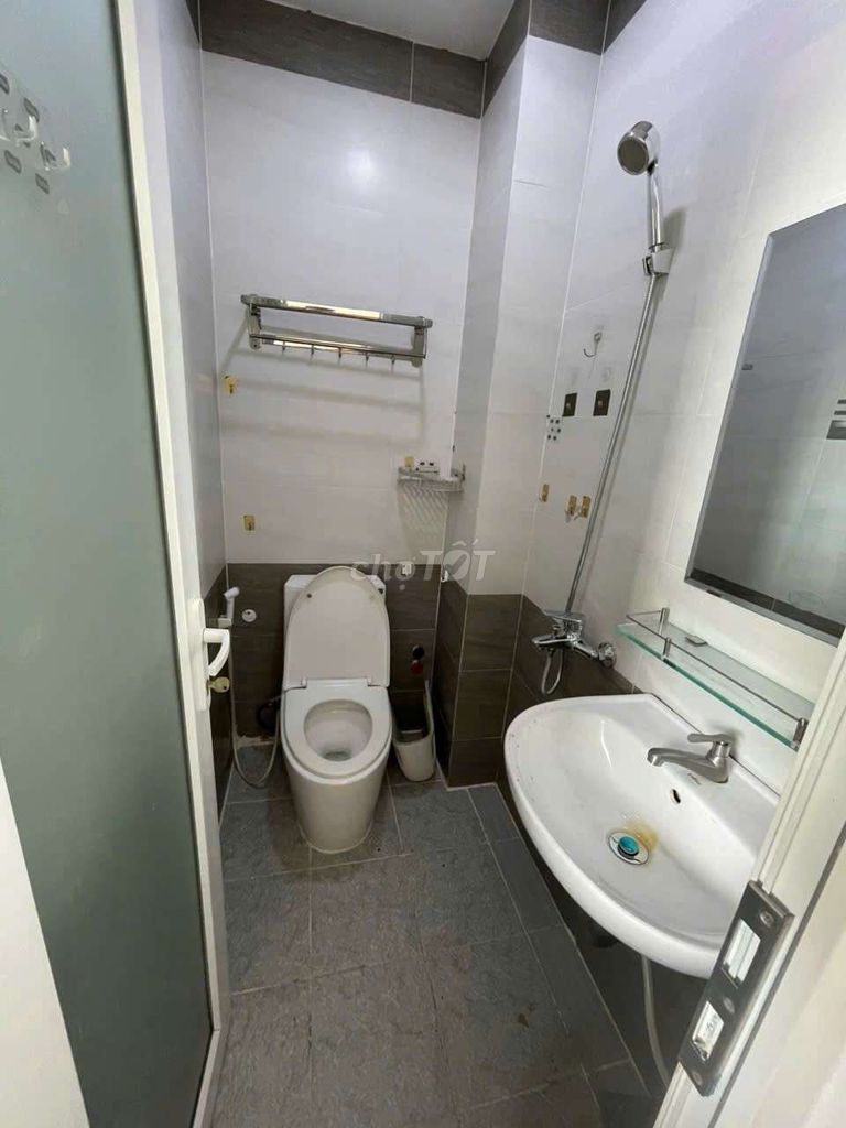 Room Gò Vấp 4 million5.