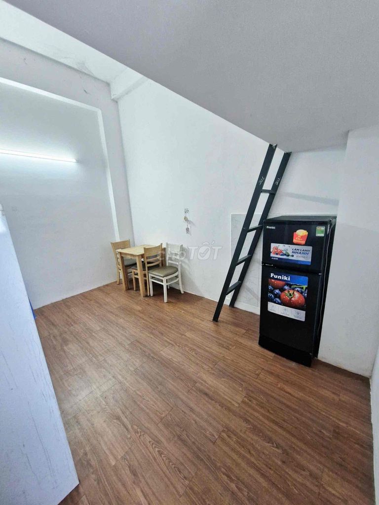 Octave full interior cost student near hcmue, sgu