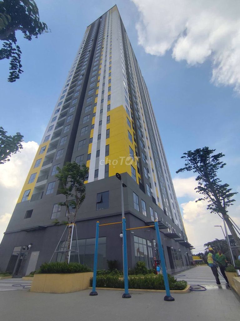 Rent the two bedrooms, two toilets, new floor, Metro Village, Thủ Đức, xln.
