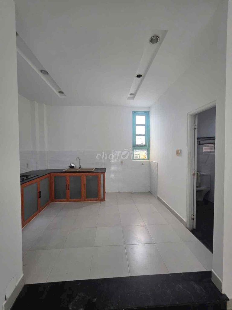 Quang Trung root house (0 x10 M) - 2 bedrooms are 10 million cold machines