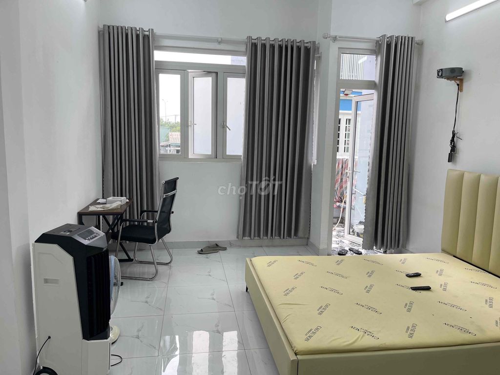Rent room Mini Full furniture at District 12.