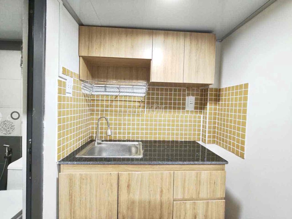 Rent room near college.