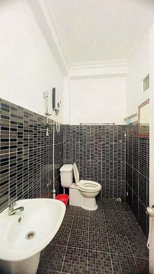 Rent a cheap cash house.
