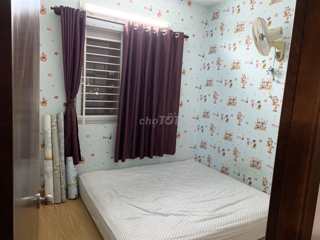 apartment 100 M2 (3 bedroom/2 toilets) oriental plaza – high level view nice, priced:13 million a month