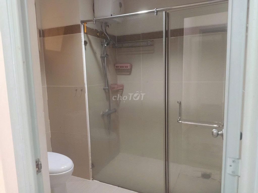 Rent the apartment. Two bedrooms. 90 M2 with interior.