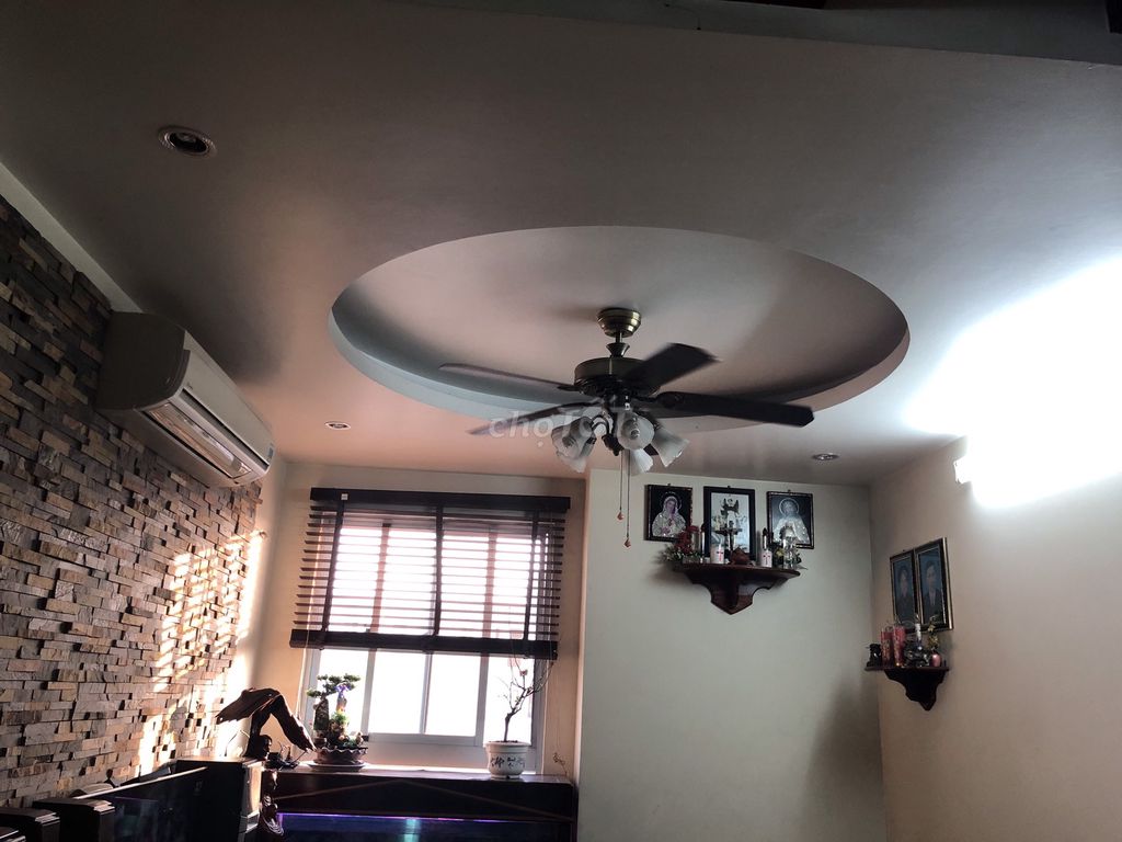 apartment 105 M2 (3 bedroom 3) Sacom 340 (194) - high level, 13 million a month