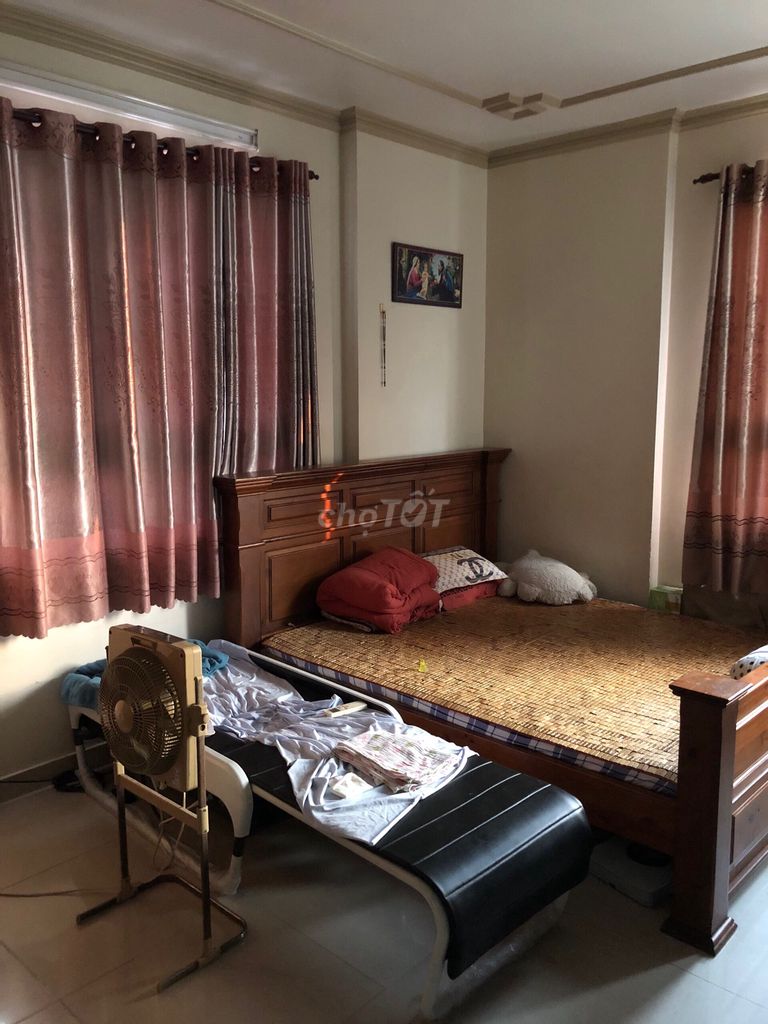 apartment 105 M2 (3 bedroom 3) Sacom 340 (194) - high level, 13 million a month