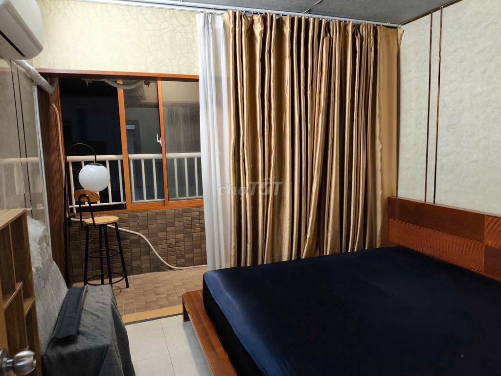 Hired Samcom 184- next to ubnd Tân Phú bedrooms, three 184 interior toilets.