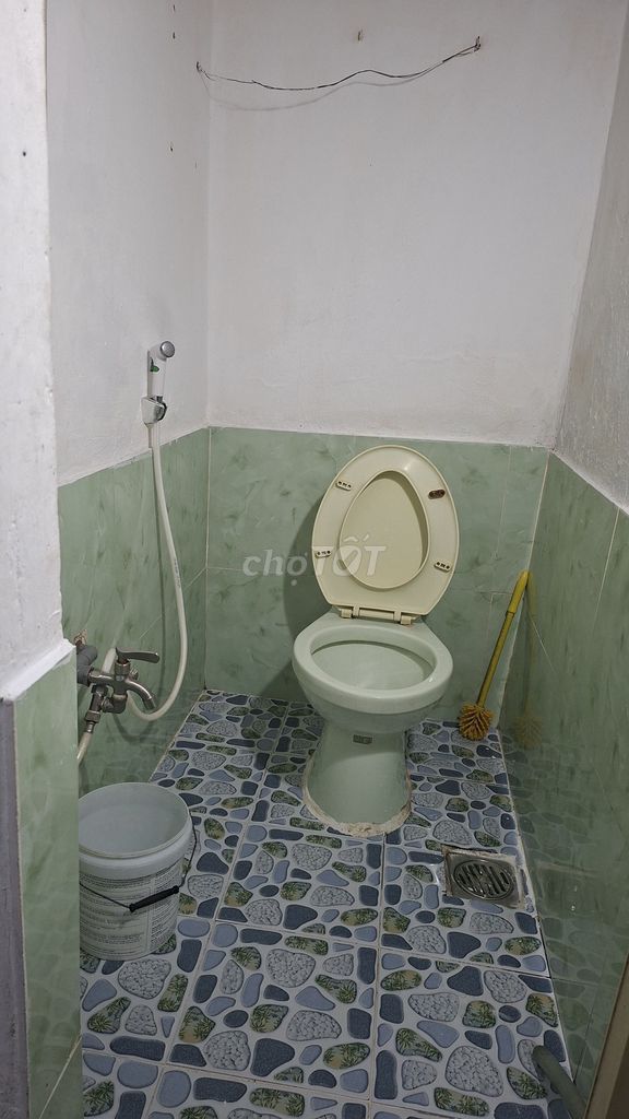Rent room 16 M-2 on BÙi đình Túy