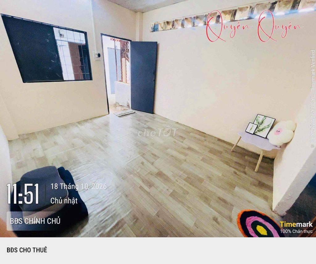 Move in at a cool angle next to An Lạc Bình Tân