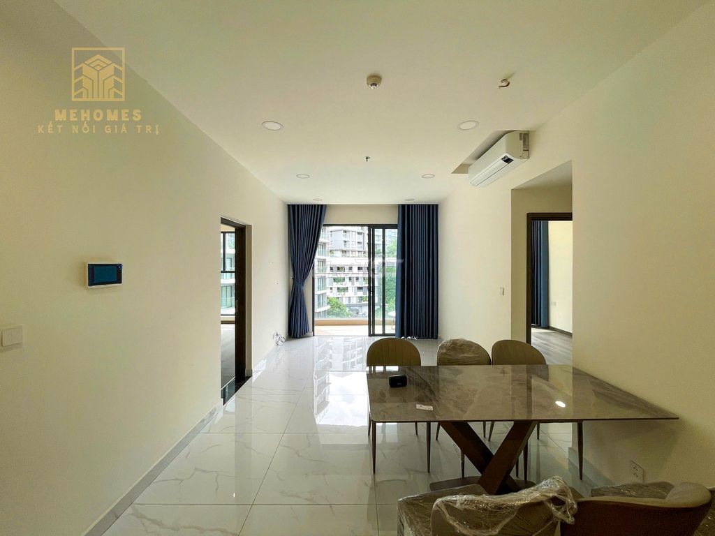 I'll rent two of my basic rooms for the centerys, low floors.