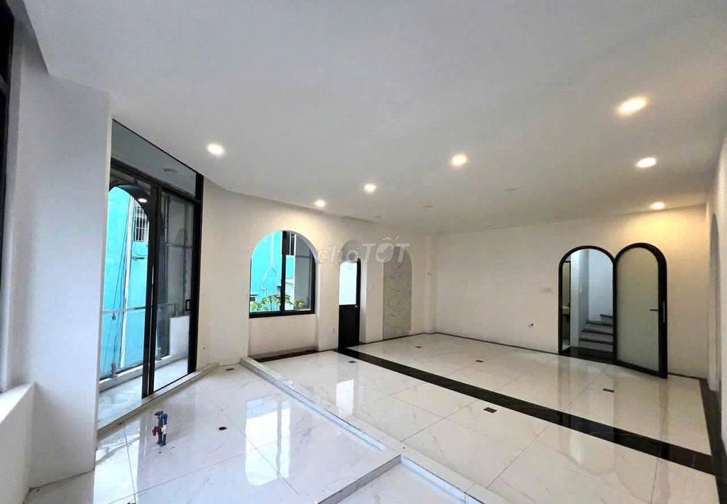 angle 2 Front Lê Văn Sỹ - car alley - 5 M - 3 stairs - elevator