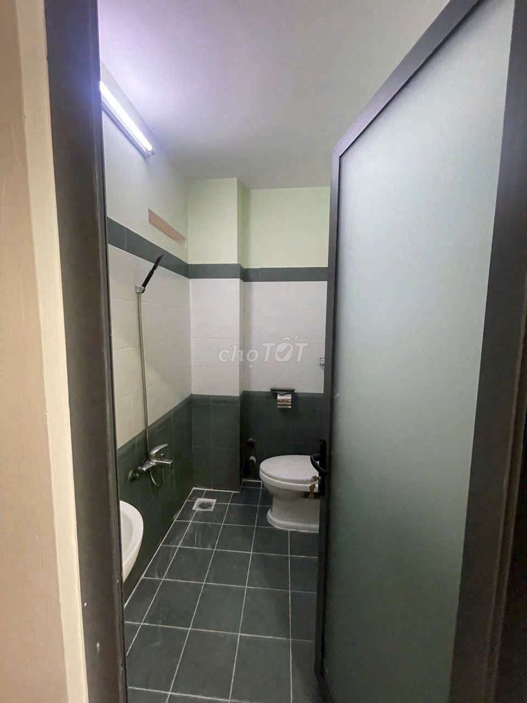 rents nc 1/ Lê Văn Thọ F9 Gò Vấp