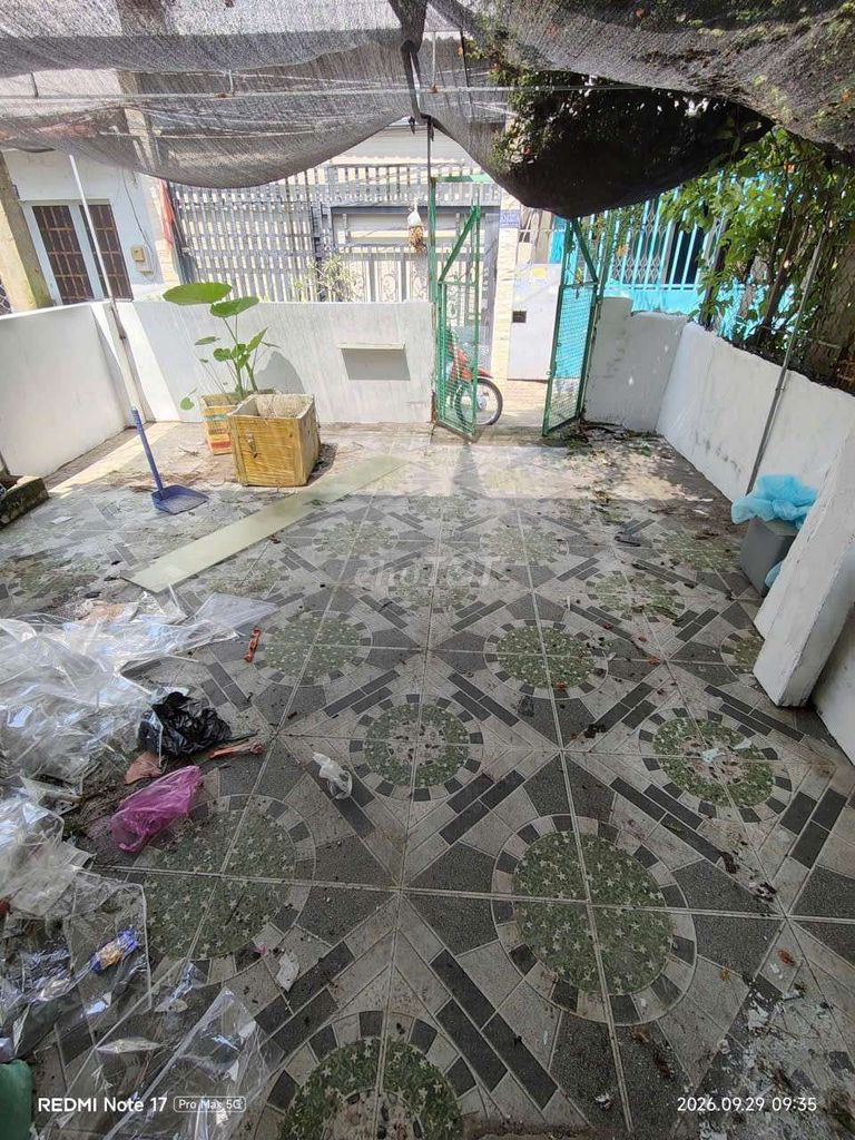 Rent a house and land 200 meters of Phong Phú near the Ministry