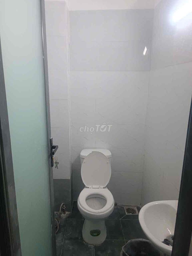 Rent house ql1 a An Lạc Bình Tân area 72 meters is 8 million5