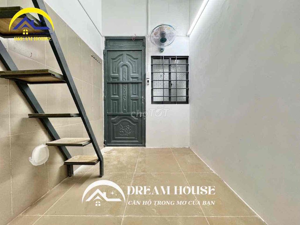 The boarding room is located near aeon Tân Phú and is a security store 24
