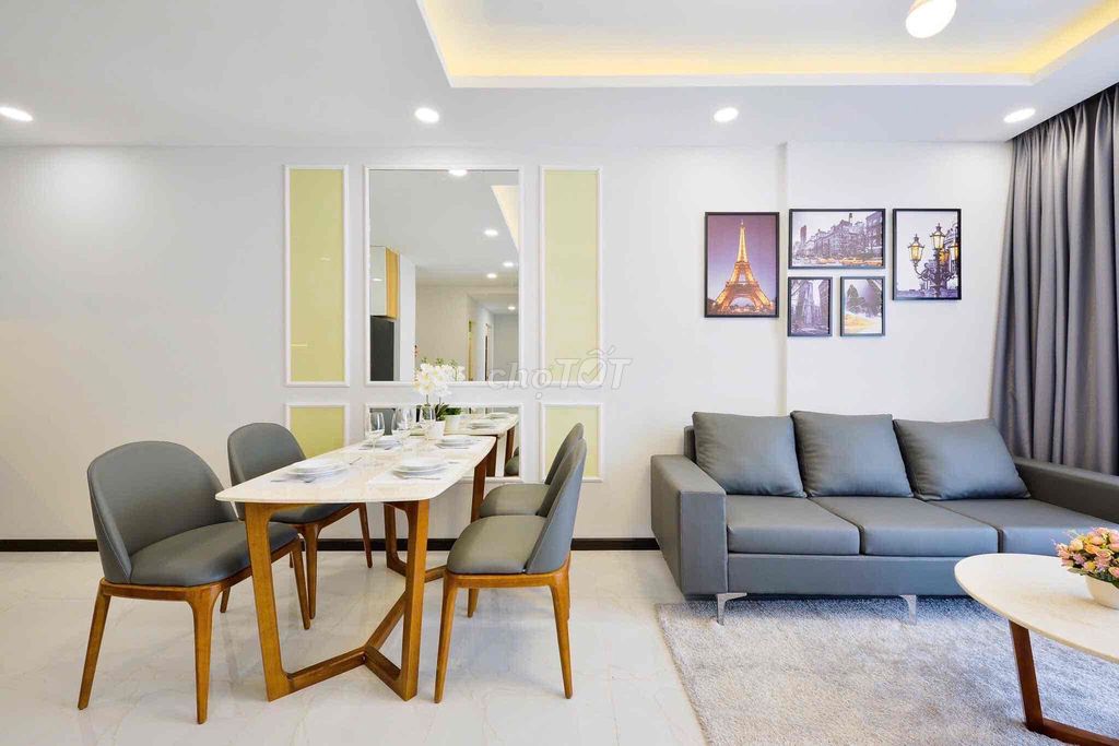 Rent an Orchard Parkview apartment three bedrooms 2 85 meters near the park