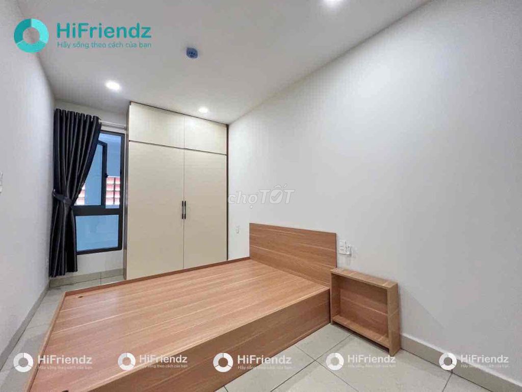 Opening two bedrooms, one bedroom near the back gate. Happy apartments, green apartments.
