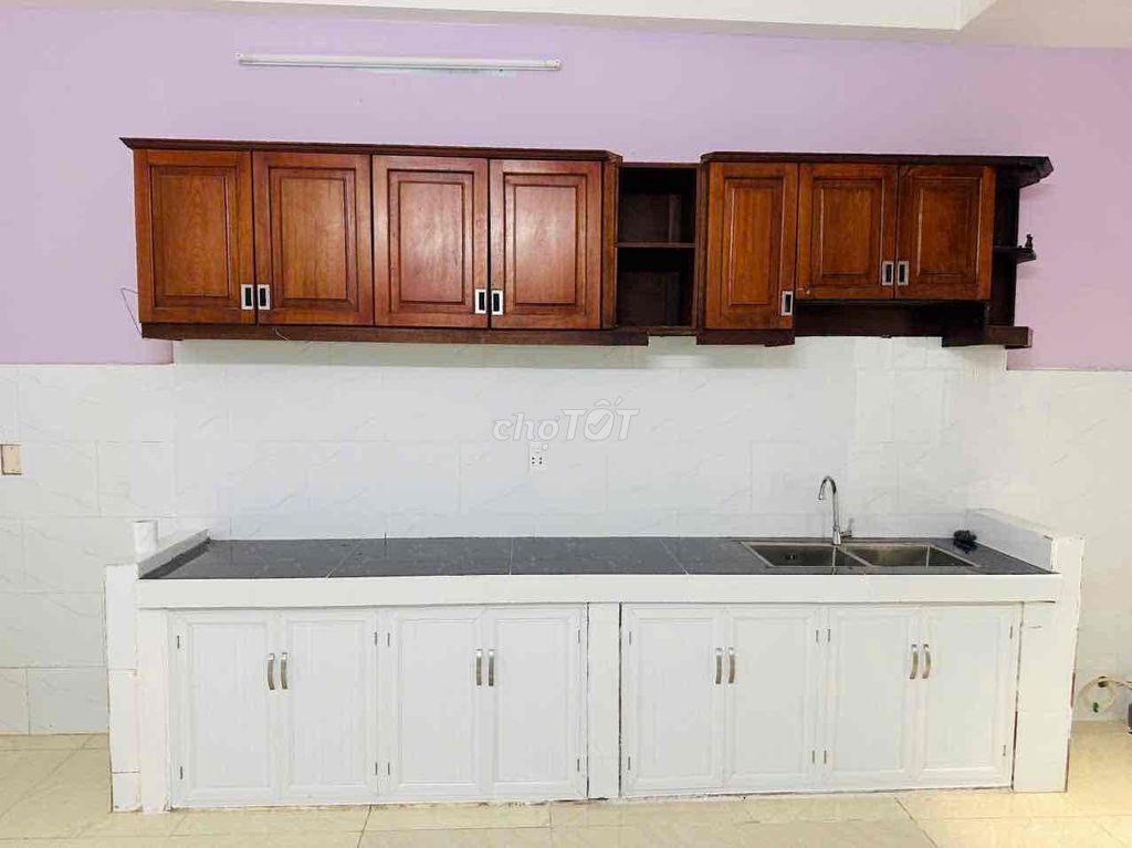 Rent the whole apartment. 4mm by 15mm.