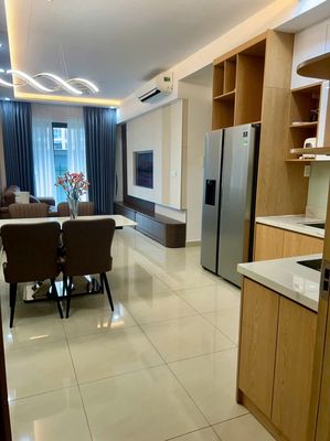 EC 2 bedroom 2 2 toilet 71 m 2 view nice quiet, looking inside to pick up the light