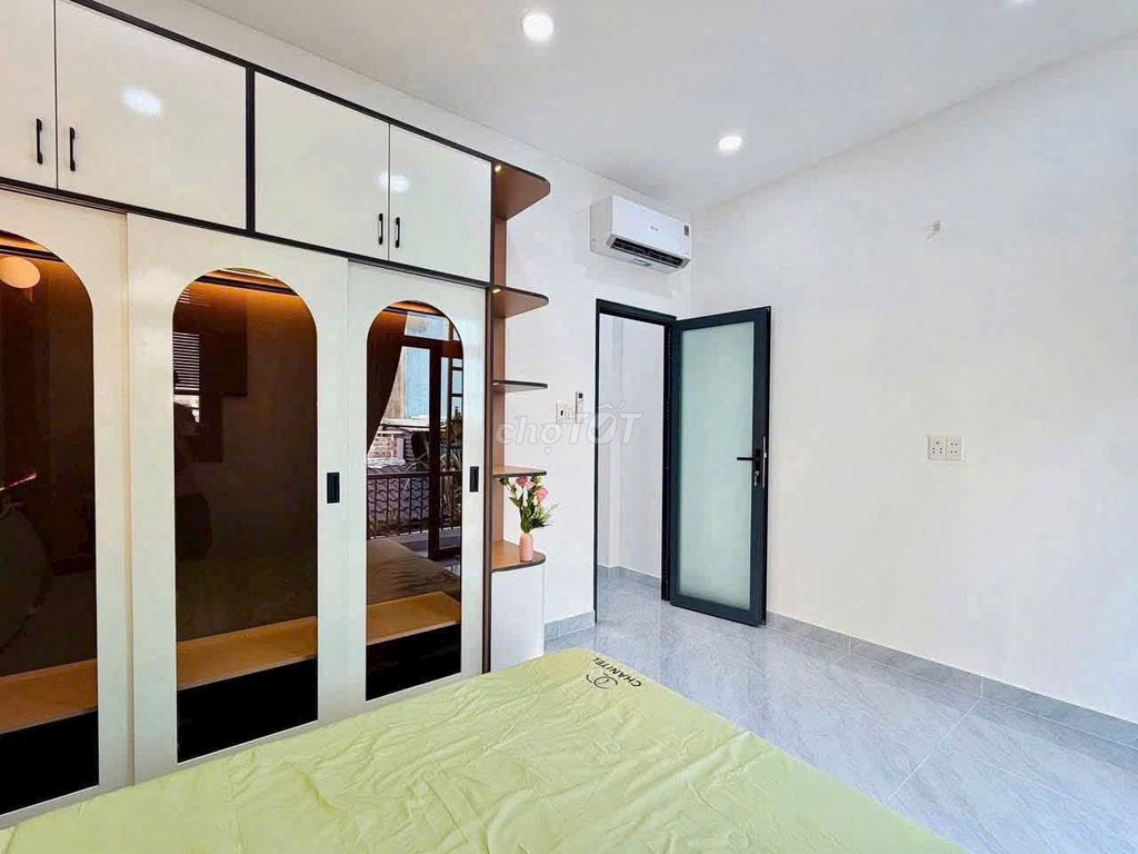 Rent the original apartment at 748 Thống Nhất P. Gò Vấp winter house.