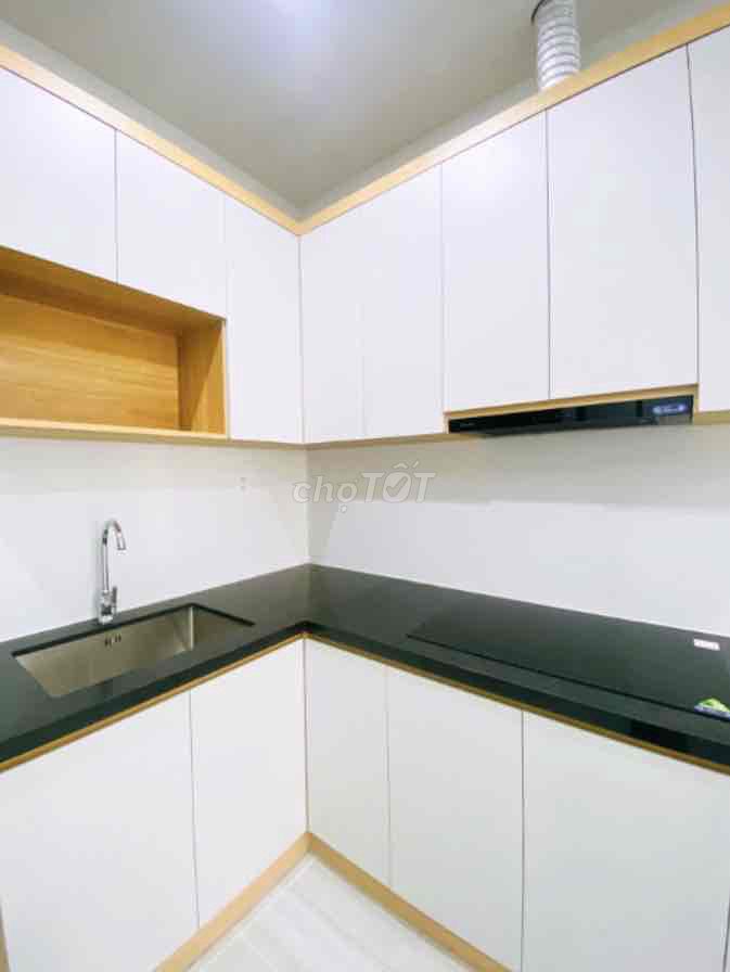 5.7 million a month. 2 bedroom 2 toilets. Thủ Đức open to 60 meters - the Big H village.