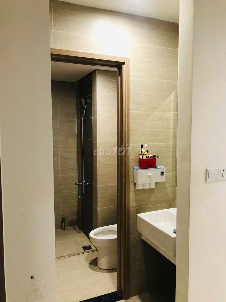 The owner rented the Vinhomes Grand Park apartment, 2 bedrooms - Full interior