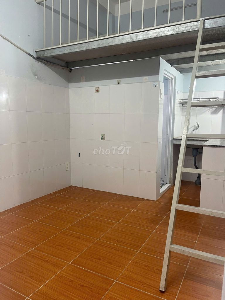 Find a tenant