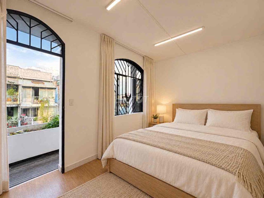 It's the owner who rents his new five million-dollar bar hotel.