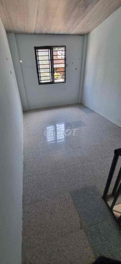 Bình Tân - rent room - 4 million a month.