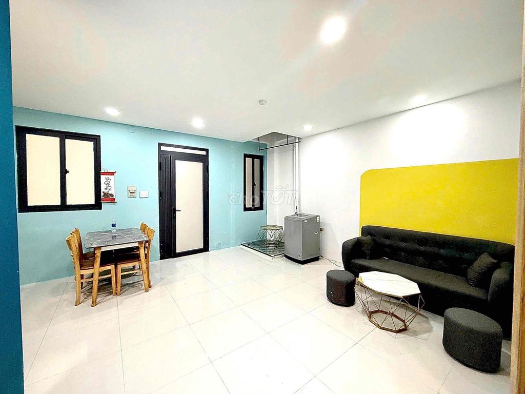 The 2nd Guardian is a beautiful bedroom.