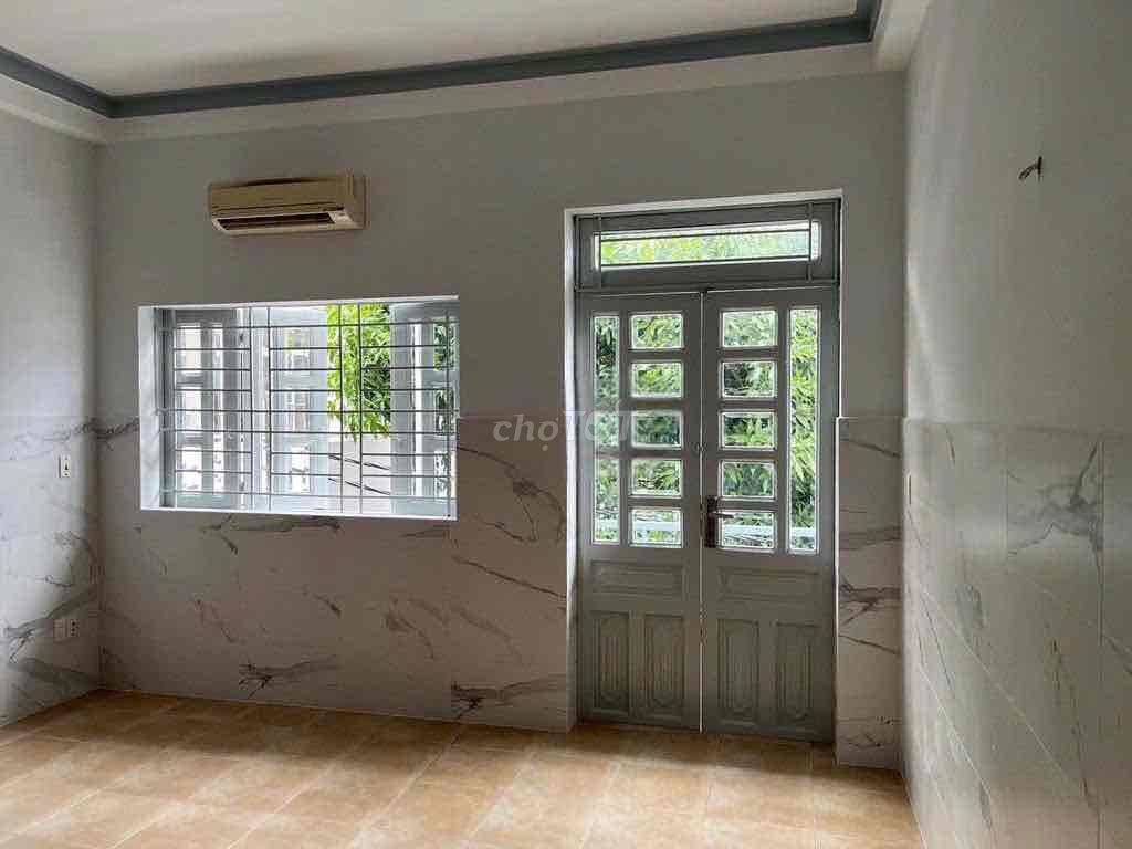 Three bedrooms, four toilets, Nguyễn Đình Khơi, 204, Tân Bình