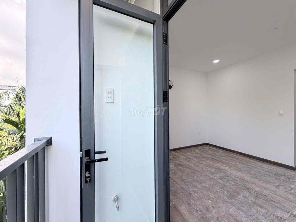 Hot hot-- renting room in October of free house money, terrible favor!