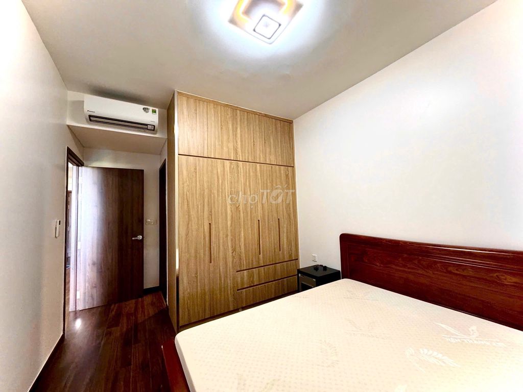 Rent two bedroom 2 toilet 78 M2 full Mizuki Park 12 million a month.