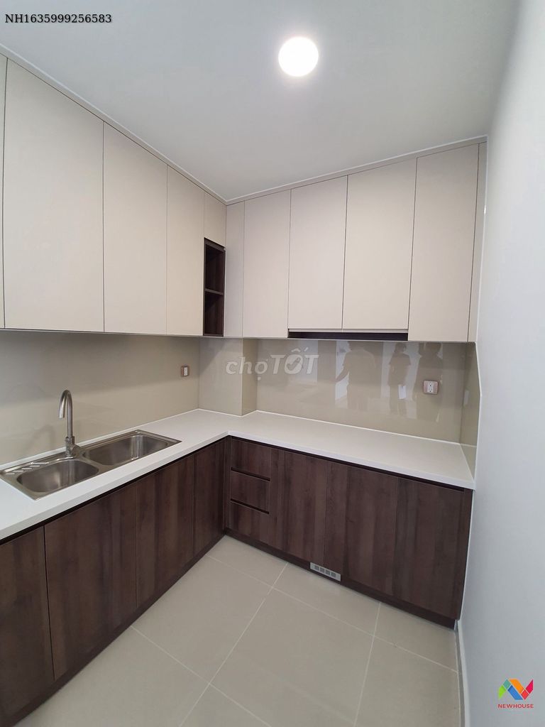 Rent the District 7 Boulevard - 2 bedroom 2 - basic interior - 11 million.