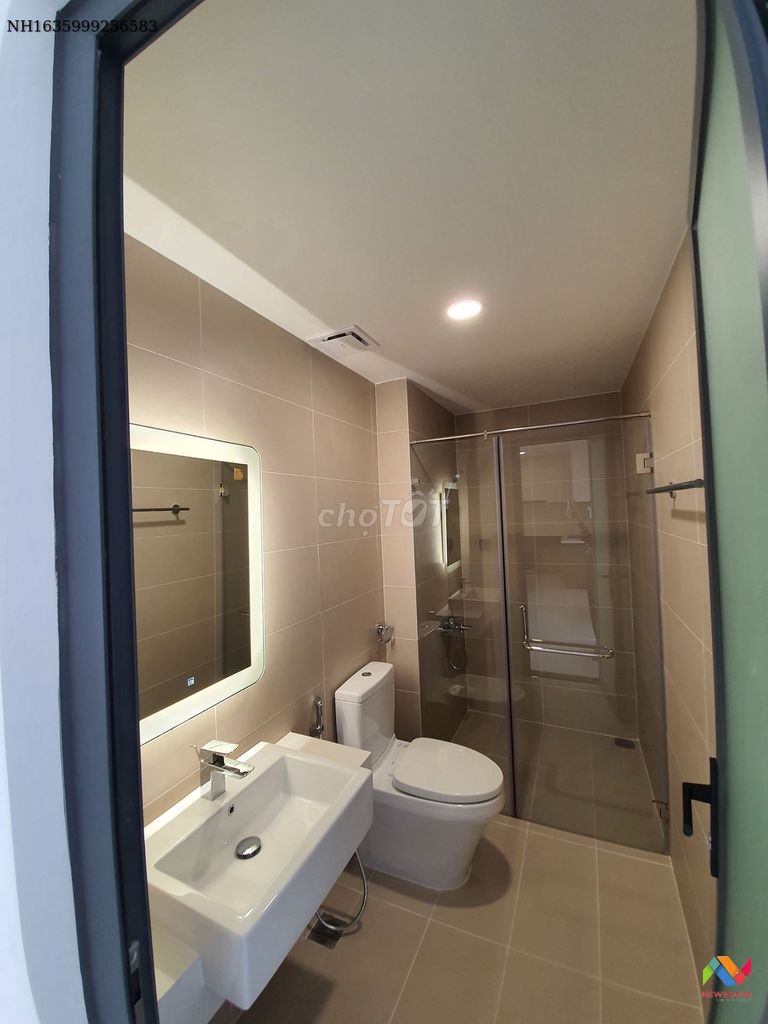 Rent the District 7 Boulevard - 2 bedroom 2 - basic interior - 11 million.